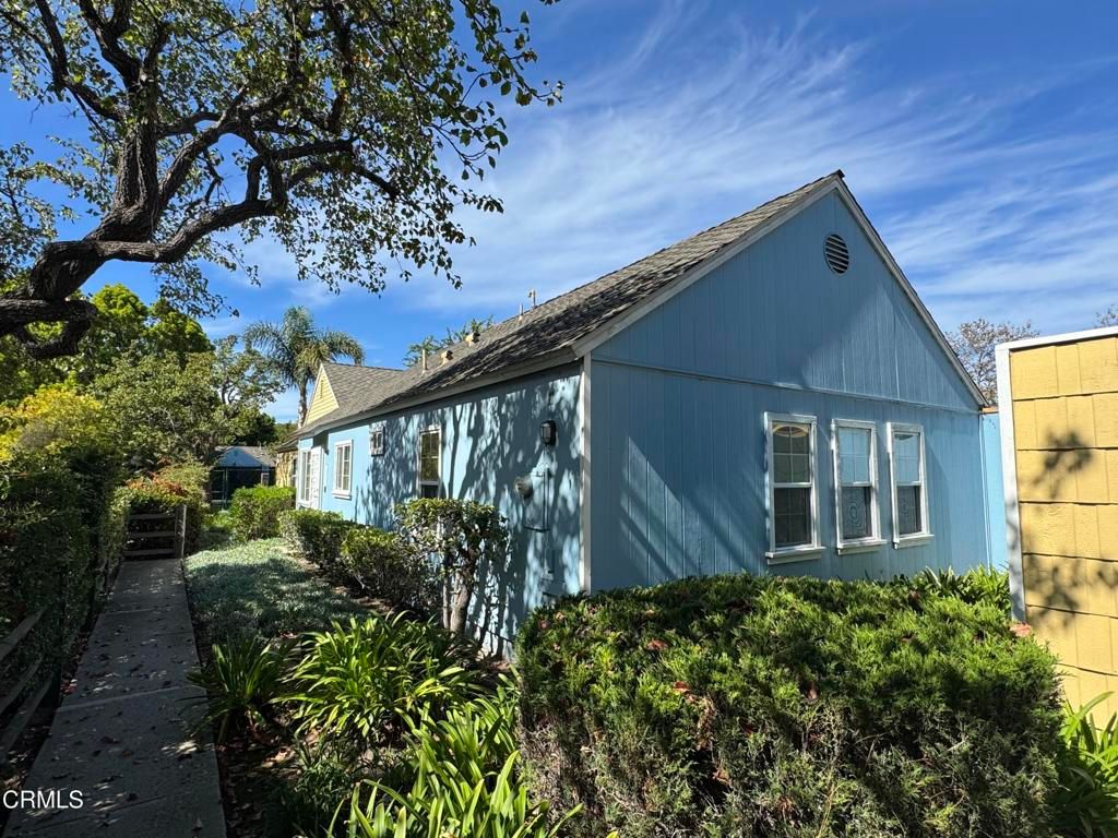 Photo of 2633 Captains Avenue, Port Hueneme, CA 93041 (MLS # V1-32953)