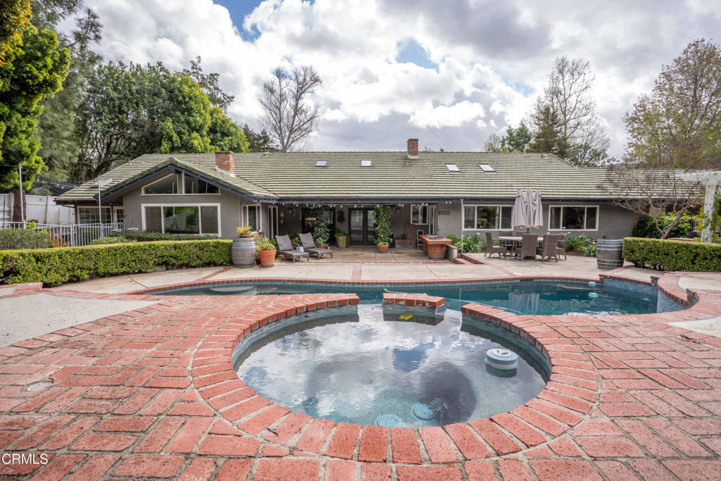 Camarillo, California, 93012, United States, 4 Bedrooms Bedrooms, ,3 BathroomsBathrooms,Residential,Active,2030955