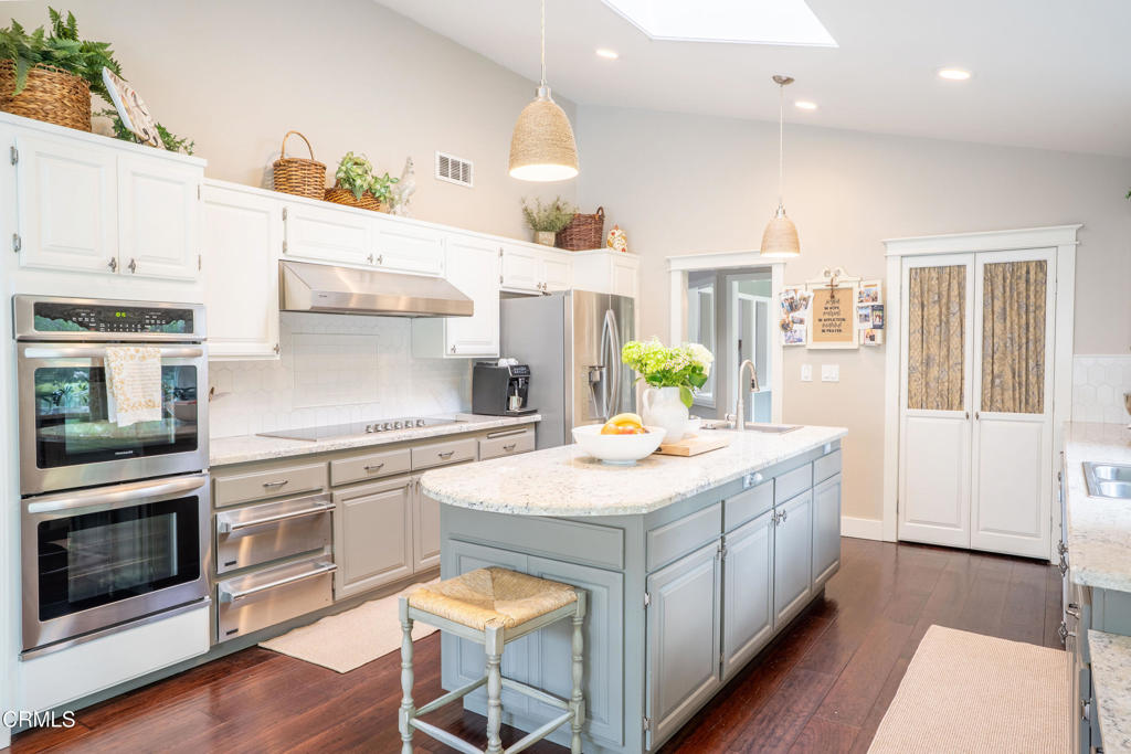 Camarillo, California, 93012, United States, 4 Bedrooms Bedrooms, ,3 BathroomsBathrooms,Residential,Active,2030955