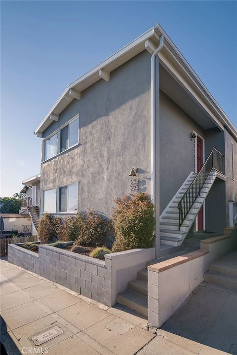 231 Longfellow Avenue Hermosa Beach CA 90254