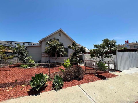Photo of 13-411 28th Street, San Diego, CA 92102 (MLS # 260013942SD)
