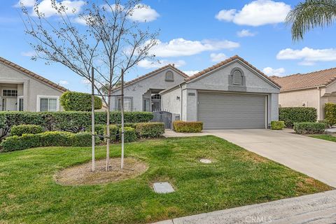 40281 Via Acuna Murrieta CA 92562