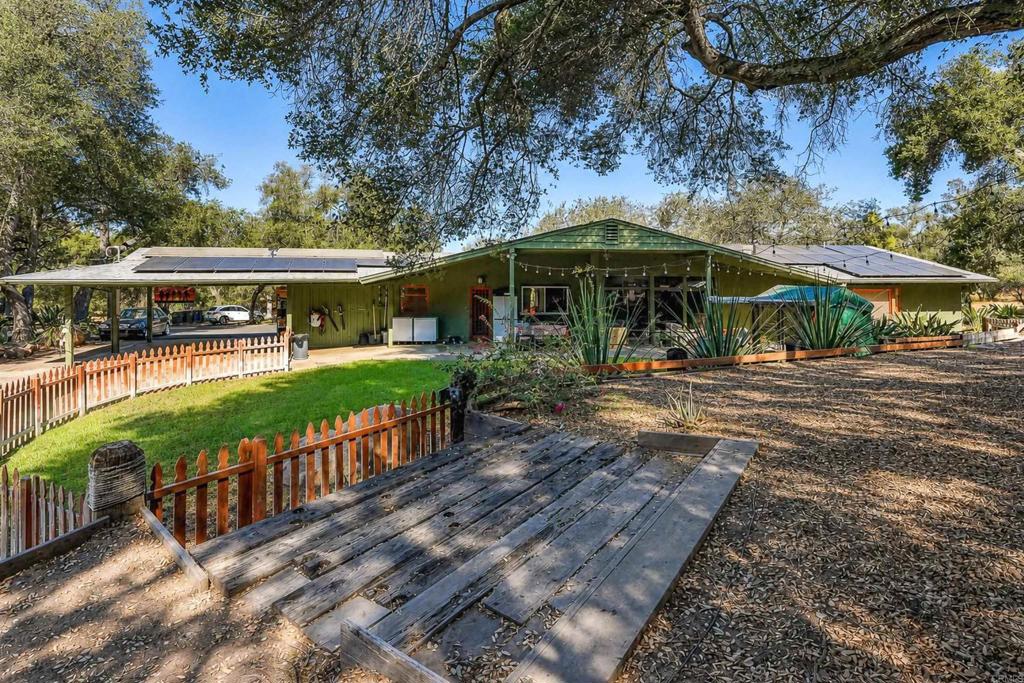 15655 77 Oak Valley Road