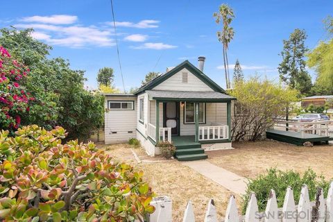 Photo of 2924 Helix St St, Spring Valley, CA 91977 (MLS # 260009855SD)