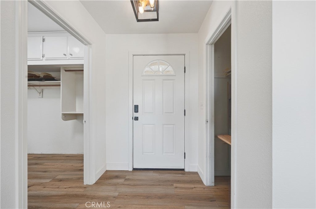21280 Cielo Vista