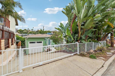 Photo of 3542 Wawona Dr Dr, San Diego, CA 92106 (MLS # 260018182SD)