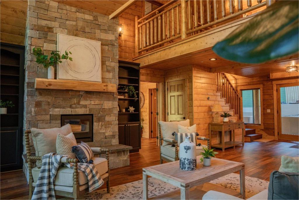 141 Aspen Lane