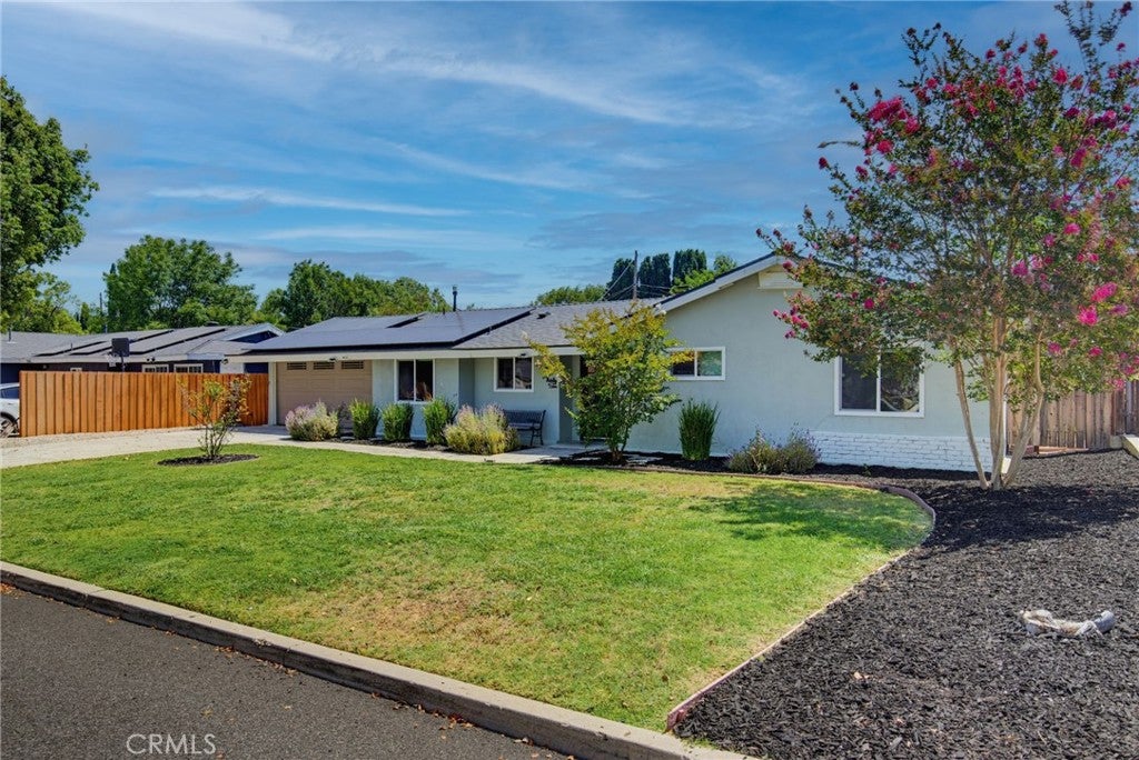 2636 Calle Manzano