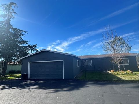 Photo of 22537 Prospect Heights Hts, Groveland, CA 95321 (MLS # MC25271450)