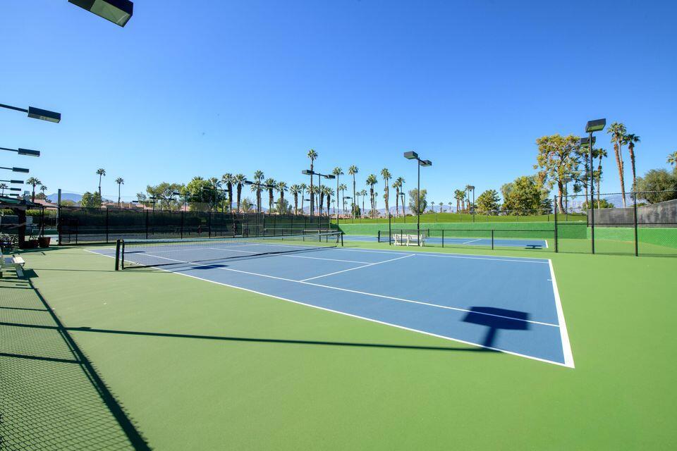 Woodhaven Country Cl - Residential