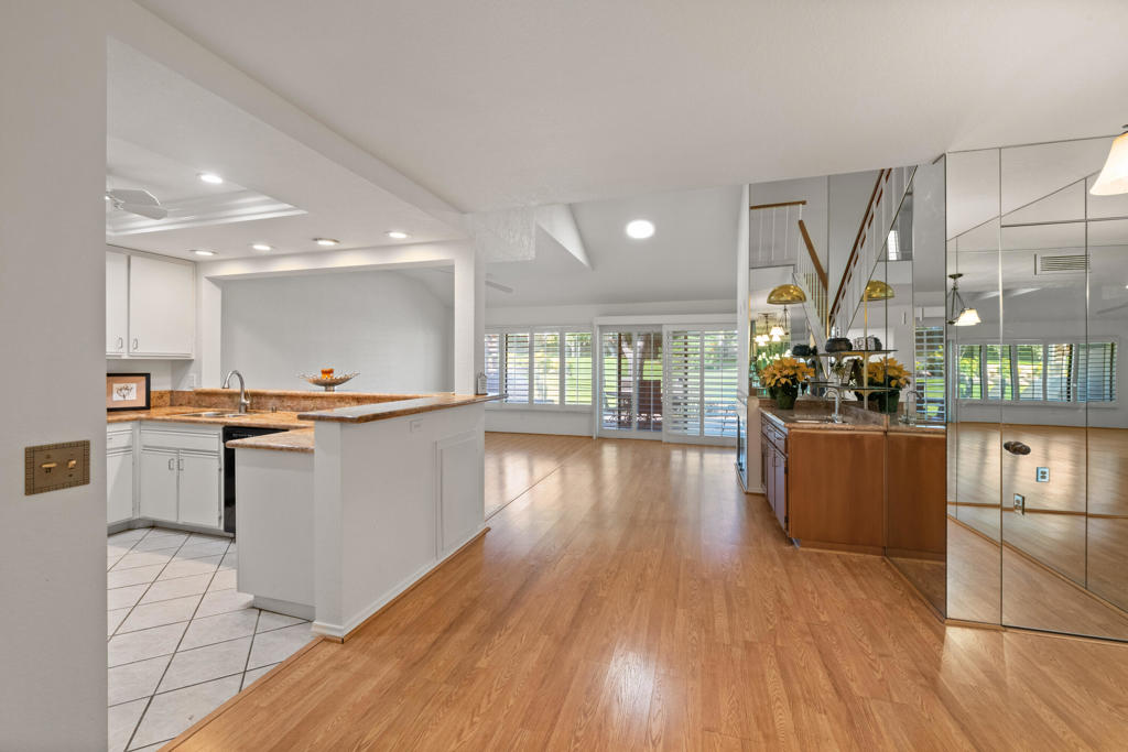 Woodhaven Country Cl - Residential