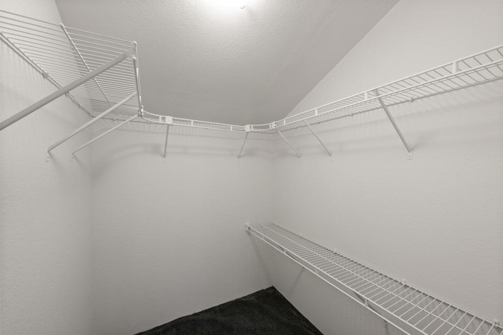 Woodhaven Country Cl - Residential