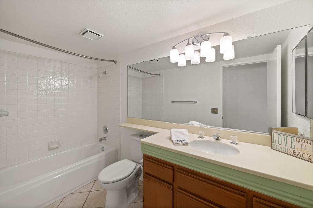 Woodhaven Country Cl - Residential