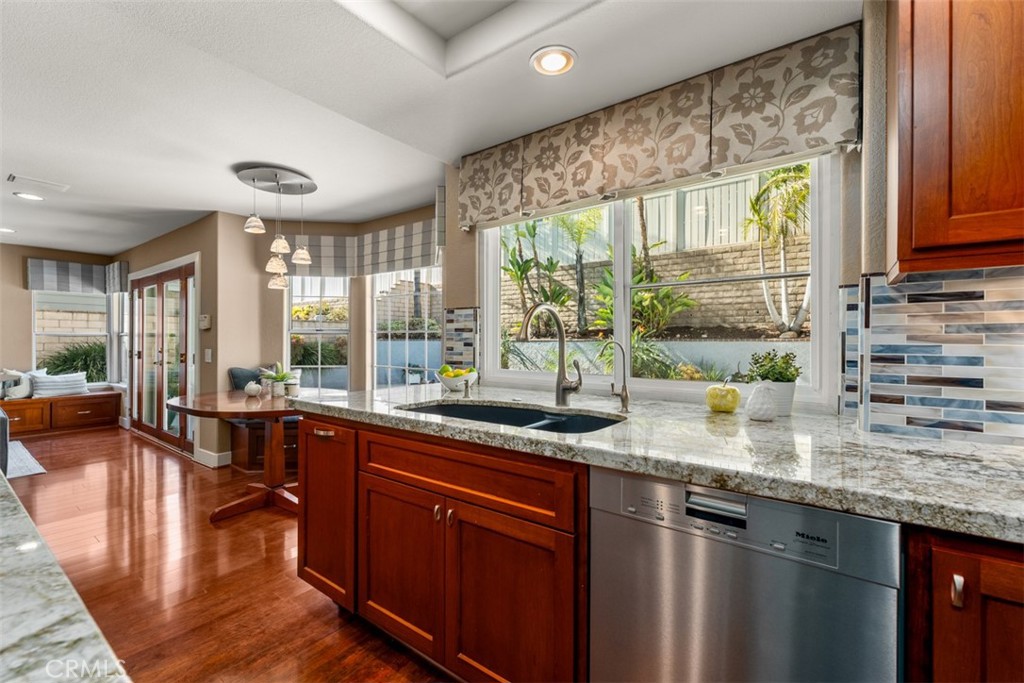 Fairmont Terrace (FRTR) - Residential