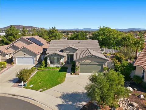 39320 Beringer Dr, Murrieta, CA 92563 - MLS#: SW25255686