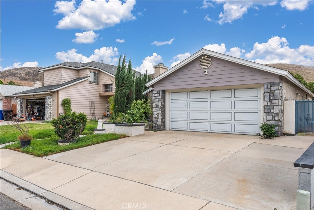 14131 Long View