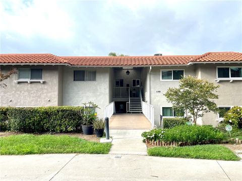 Photo of 2288 Via Puerta, Laguna Woods, CA 92637 (MLS # OC26090462)