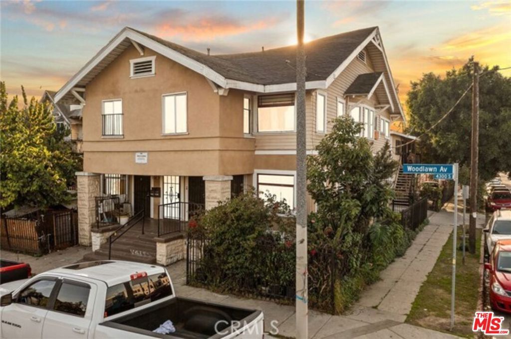 Photo of 4301 Woodlawn Avenue, Los Angeles, CA 90011 (MLS # 26641569)