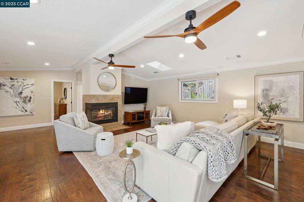 WEST SIDE ALAMO - Residential