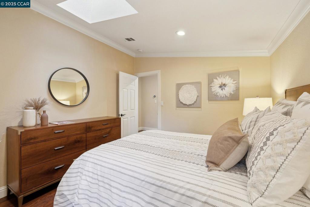 WEST SIDE ALAMO - Residential