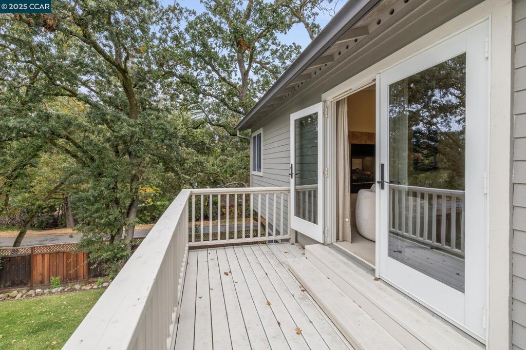 WEST SIDE ALAMO - Residential