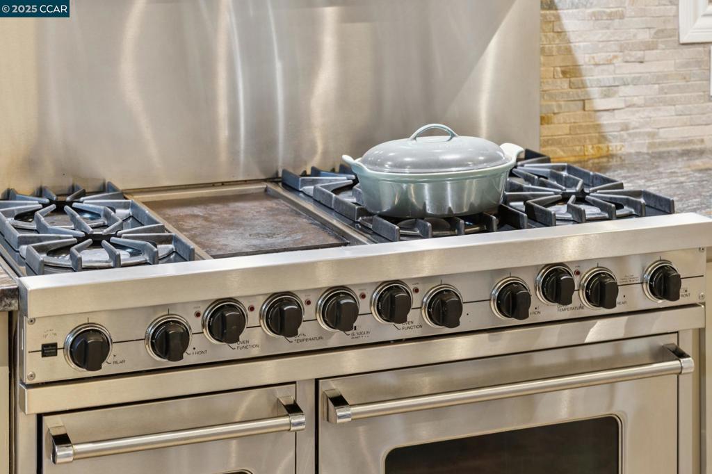 WEST SIDE ALAMO - Residential