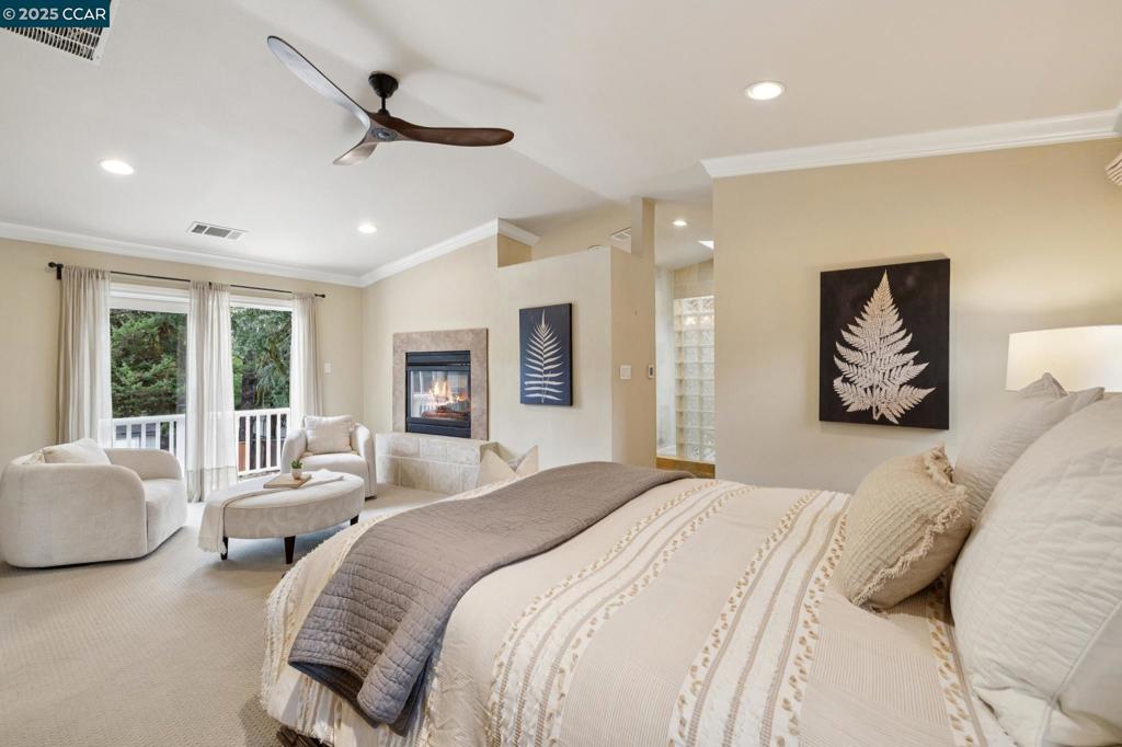 WEST SIDE ALAMO - Residential