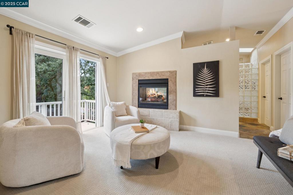 WEST SIDE ALAMO - Residential