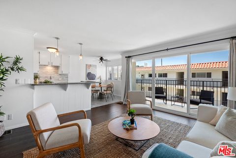 1720 Ardmore Avenue 222 Hermosa Beach CA 90254