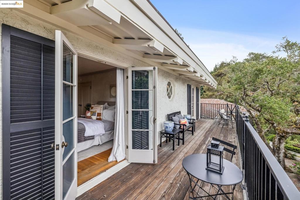 CLAREMONT - Residential