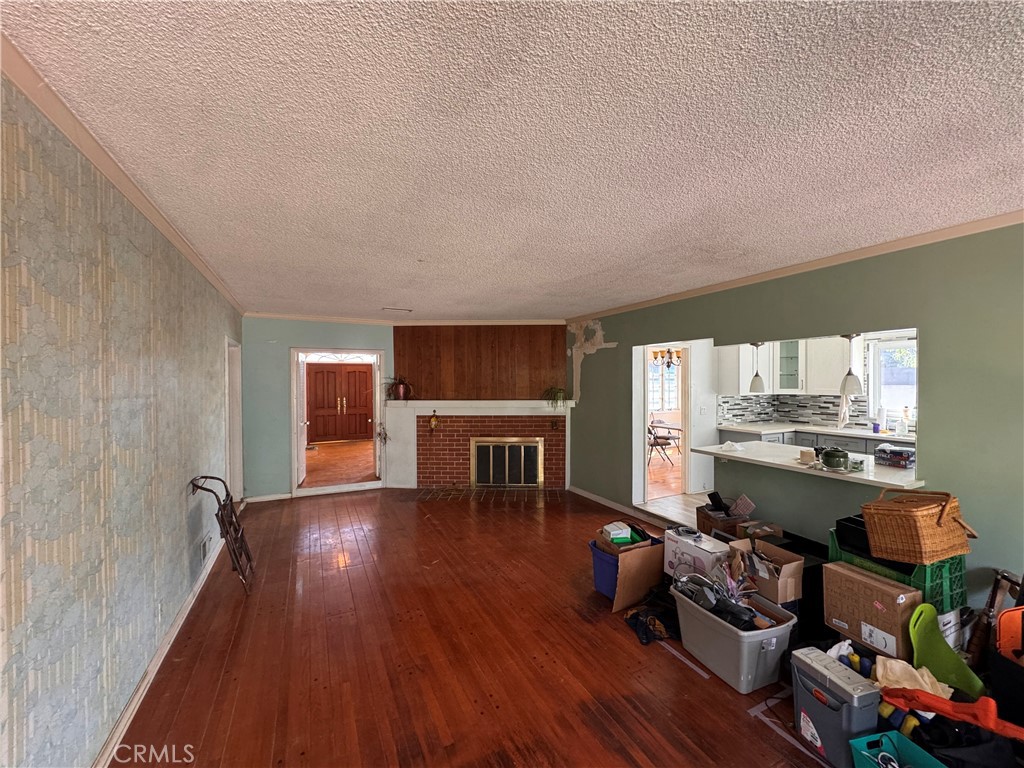 54 La Linda Drive