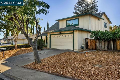 Photo of 2025 Mendocino Drive Dr, Bay Point, CA 94565 (MLS # 41112690)