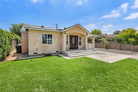 Photo of 5638 Persimmon Avenue, Temple City, CA 91780 (MLS # AR26178161)