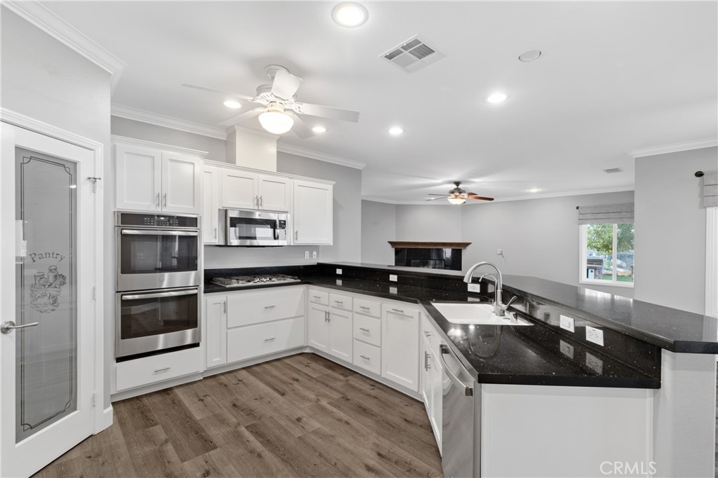 40040 Parado Del Sol Drive