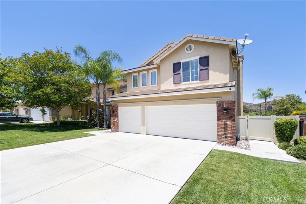 25326 Chesterfield Lane