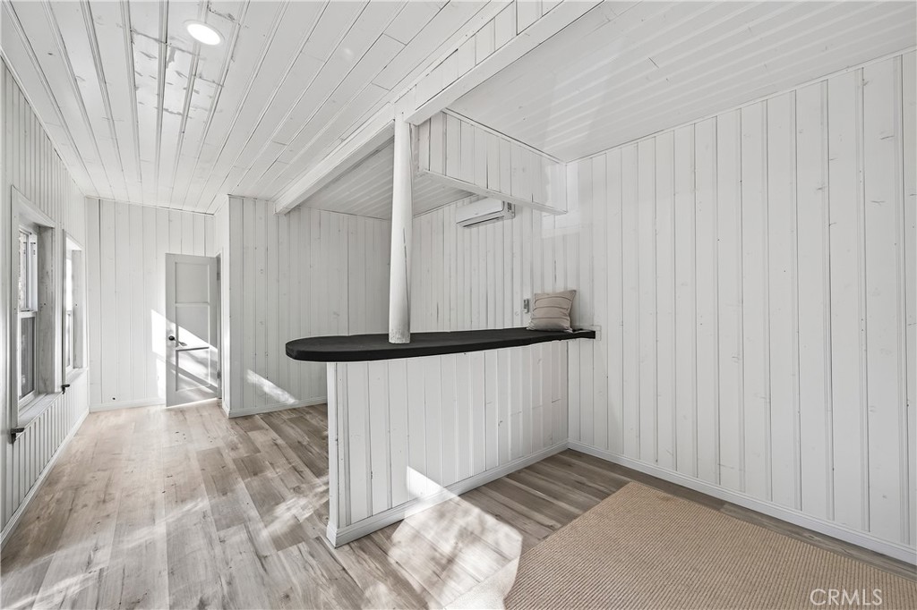 Crestline (CRES) - Residential