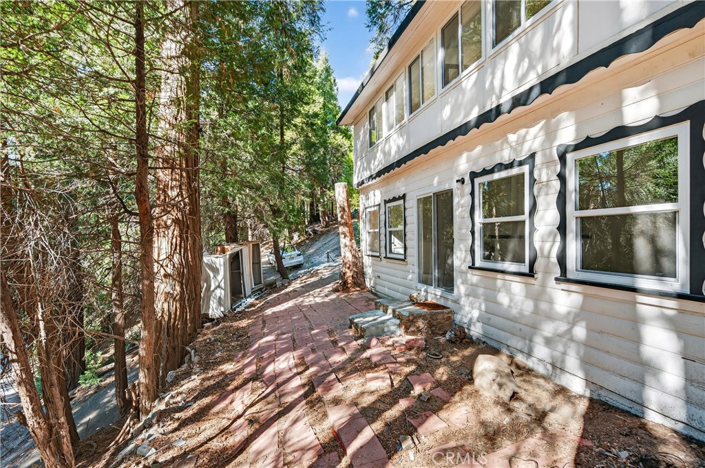 Crestline (CRES) - Residential