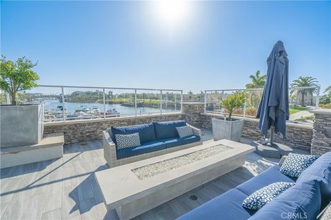 Tiny photo for 4060 Tradewinds Drive, Oxnard, CA 93035 (MLS # SR26027794)