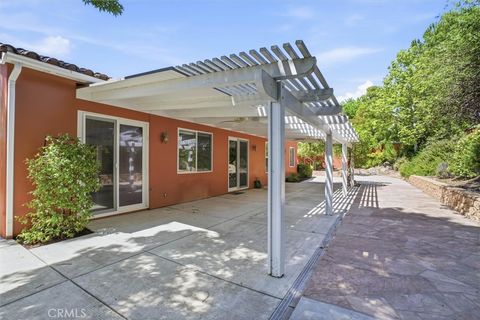 Tiny photo for 1602 Windstar Court Ct, Paso Robles, CA 93446 (MLS # SC26082852)