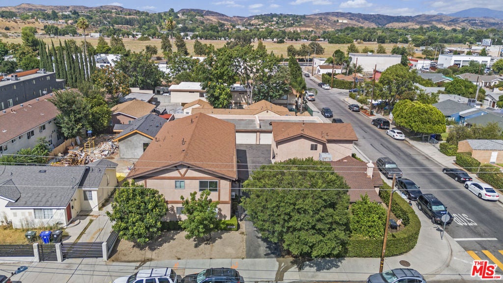 24802 Walnut Street