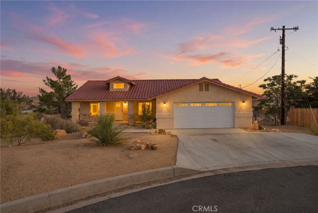 Photo 1 of 28 — 58772 La Mirada Trail, Yucca Valley, CA 92284