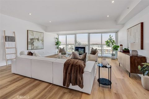 Photo of 13600 Marina Pointe Drive #905, Marina Del Rey, CA 90292 (MLS # SB26046362)