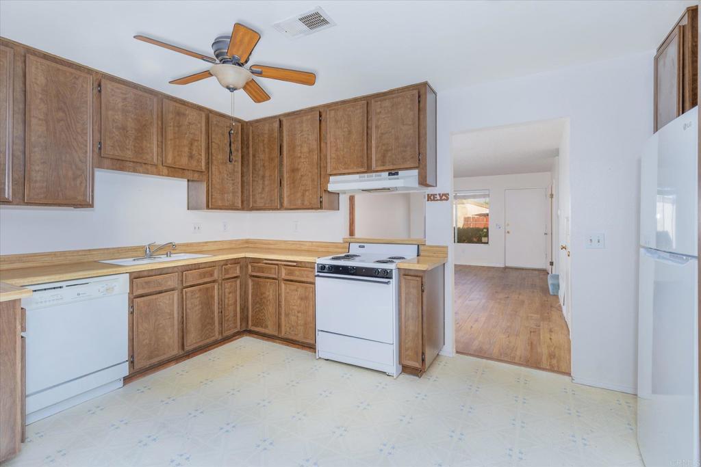 272 Roanoke Road