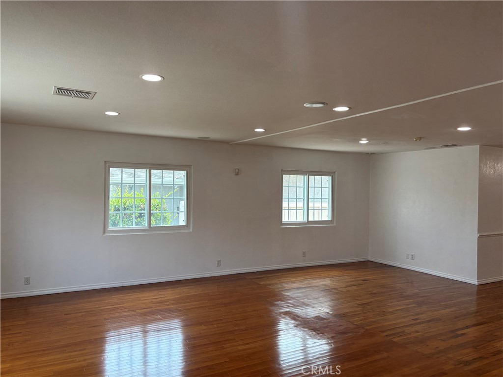 5448 W 116th Street