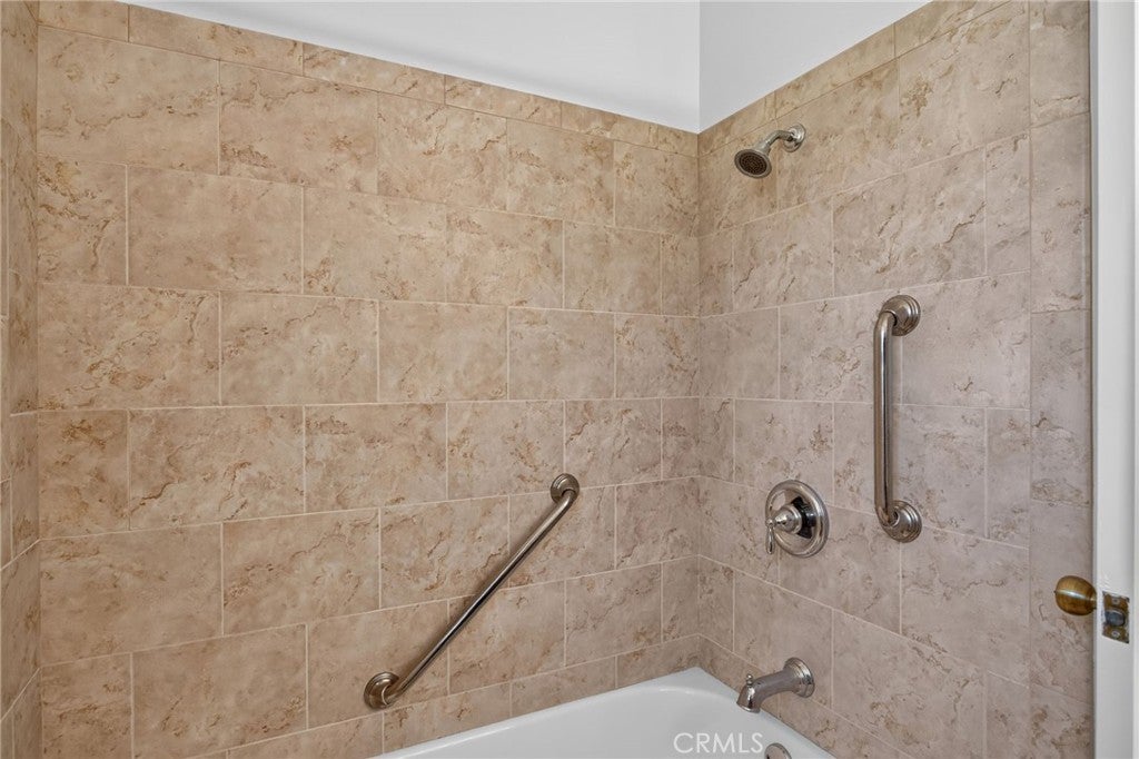 5 Tiger, Irvine CA 92604 - Photo 39