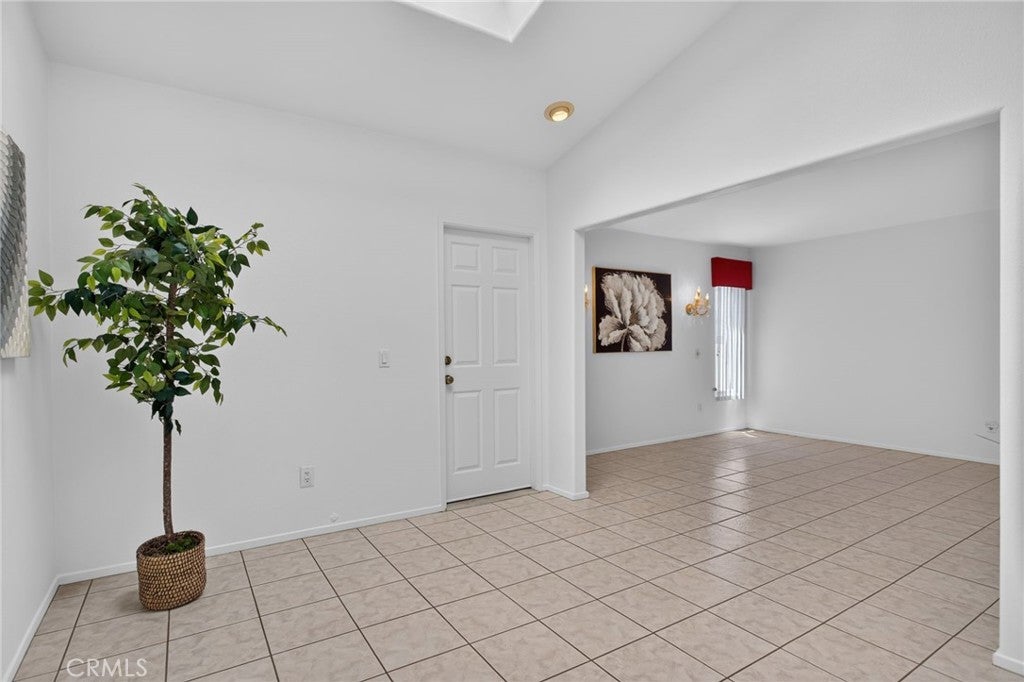 5 Tiger, Irvine CA 92604 - Photo 12