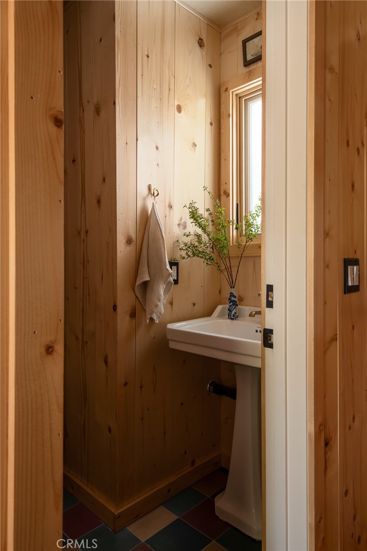 Twin Peaks (TWIN) - Residential