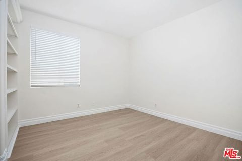 Tiny photo for 17 Mount Vernon, Irvine, CA 92620 (MLS # 26670427)