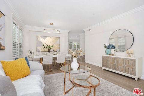 Tiny photo for 17 Mount Vernon, Irvine, CA 92620 (MLS # 26670427)