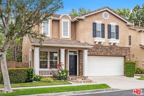 Tiny photo for 17 Mount Vernon, Irvine, CA 92620 (MLS # 26670427)